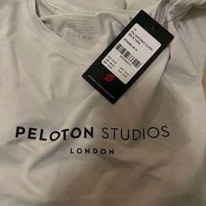 PELOTON Studios London Tank Top, 1X - NWT